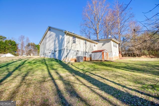 155 Glory Lane, Mount Airy, GA 30563