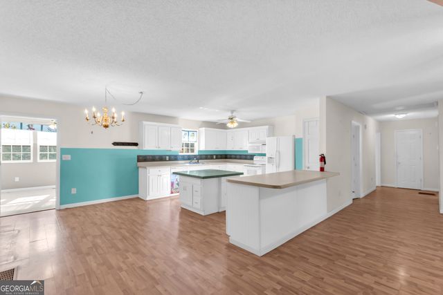 155 Glory Lane, Mount Airy, GA 30563