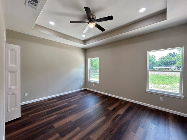 923 Putman Street, Sulphur Springs, TX 75482