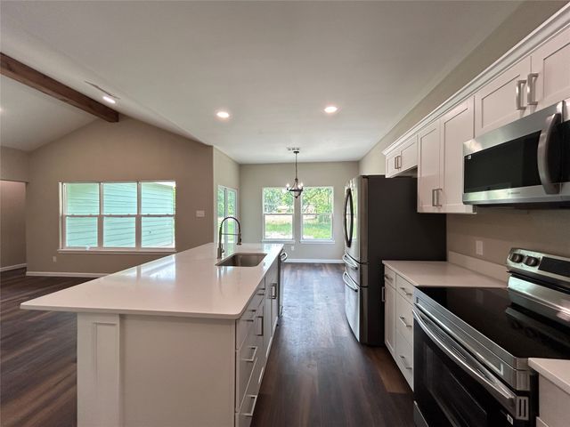 923 Putman Street, Sulphur Springs, TX 75482