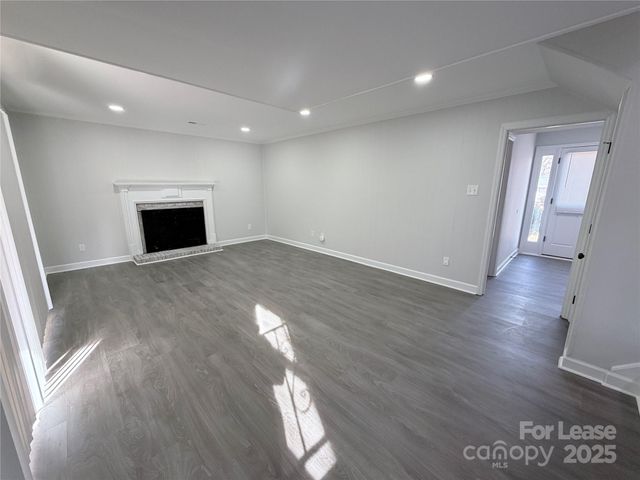 6207 Eagle Peak Drive, Charlotte, NC 28214