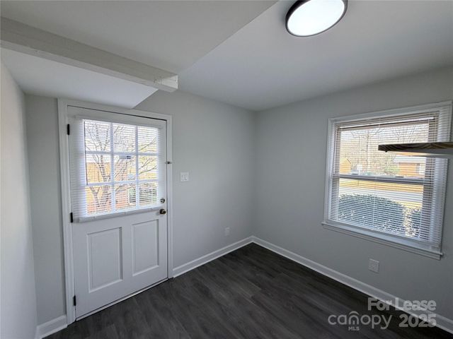 6207 Eagle Peak Drive, Charlotte, NC 28214