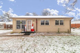 1030 Meadow Hill Rd, Louisville, KY 40219
