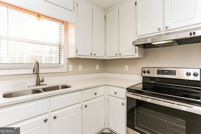 304 Mary Alice Drive, Winder, GA 30680