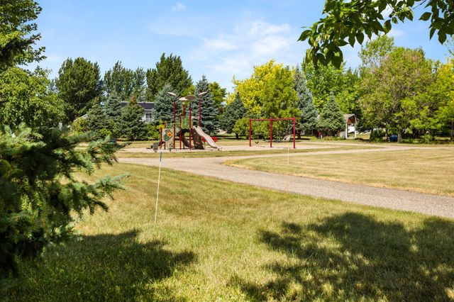 507 Nicole Lane, Dilworth, MN 56529
