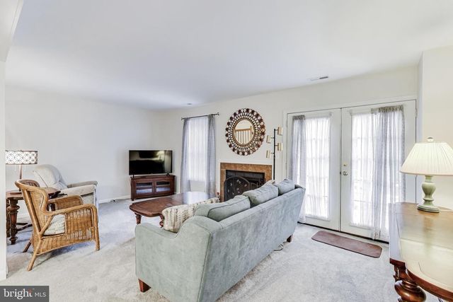 933 BREAKWATER DR, Annapolis, MD 21403