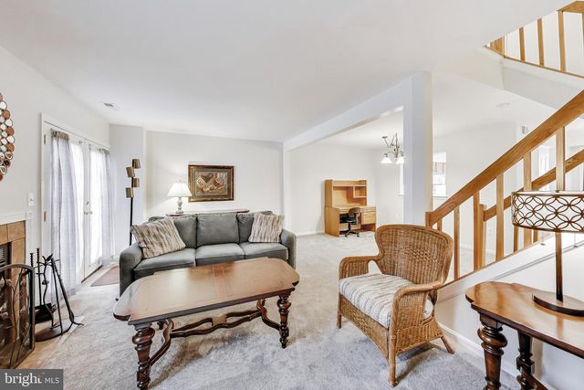 933 BREAKWATER DR, Annapolis, MD 21403