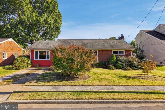 120 S POPLAR ST, Gibbstown, NJ 08027