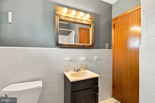 120 S POPLAR ST, Gibbstown, NJ 08027