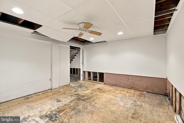 120 S POPLAR ST, Gibbstown, NJ 08027