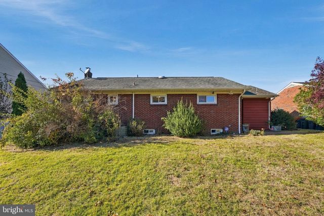 120 S POPLAR ST, Gibbstown, NJ 08027