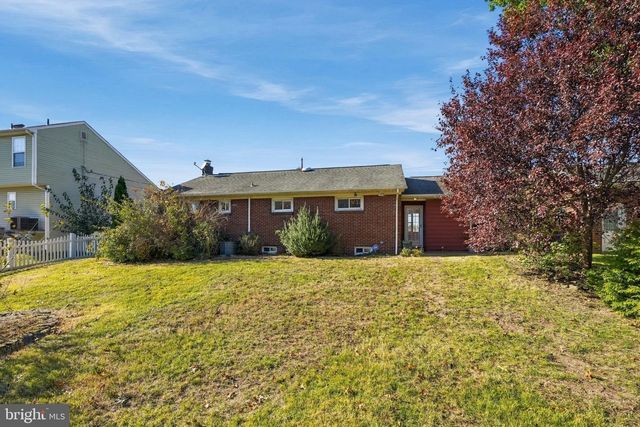 120 S POPLAR ST, Gibbstown, NJ 08027