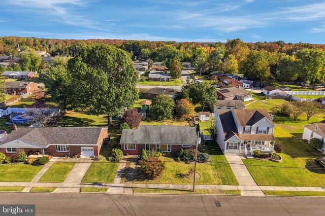 120 S POPLAR ST, Gibbstown, NJ 08027