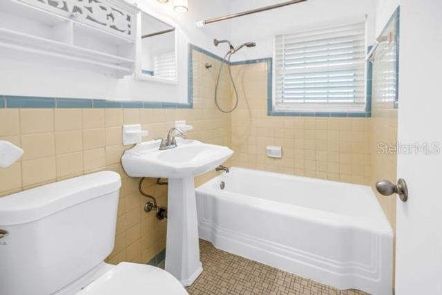 1800 PASS-A-GRILLE WAY 5, St Pete Beach, FL 33706