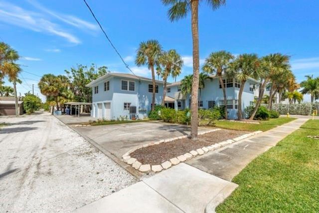 1800 PASS-A-GRILLE WAY 5, St Pete Beach, FL 33706