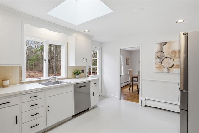 282 Autumn Lane, Carlisle, MA 01741