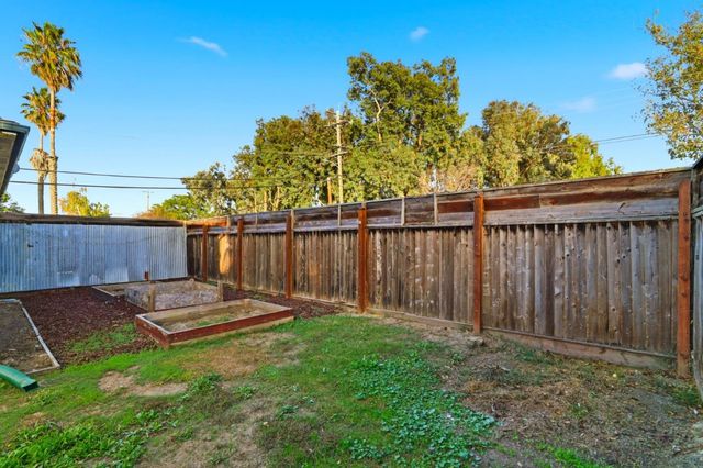 6875 Normandy Drive, Newark, CA 94560