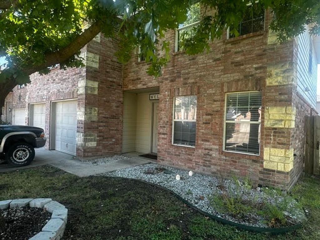 8505 Star Thistle Drive, Fort Worth, TX 76179 — photo 4