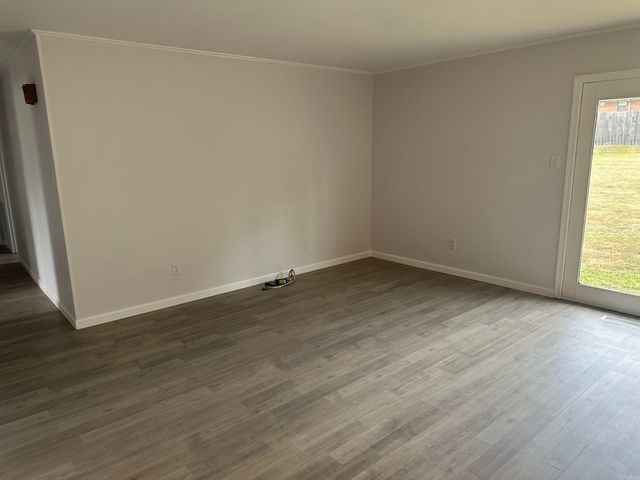 203 Bellwood, Paragould, AR 72450