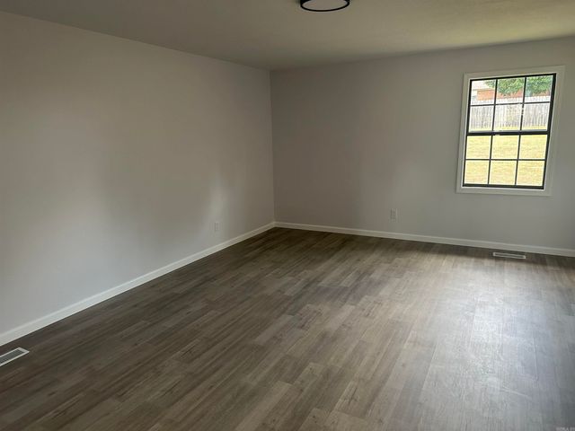 203 Bellwood, Paragould, AR 72450