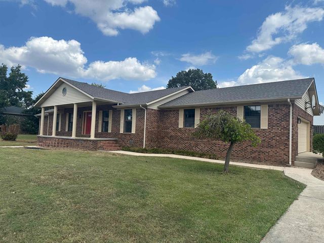 203 Bellwood, Paragould, AR 72450