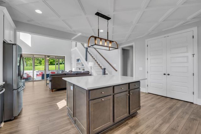 7201 Ludlow Dr, College Grove, TN 37046