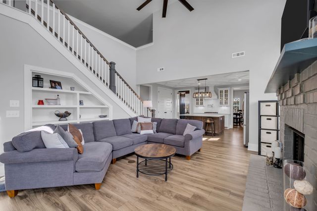 7201 Ludlow Dr, College Grove, TN 37046