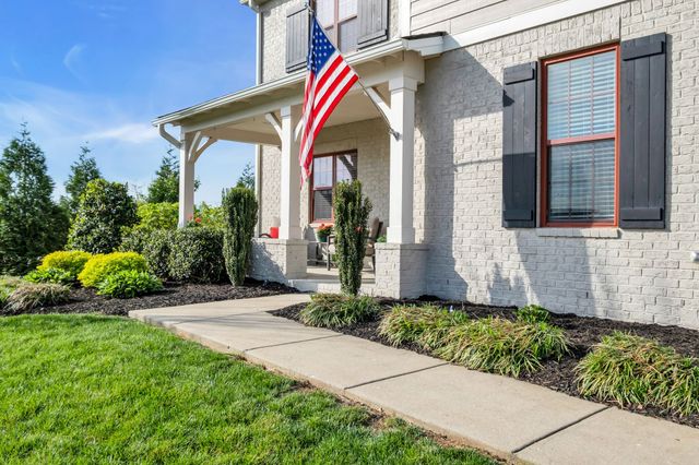 7201 Ludlow Dr, College Grove, TN 37046