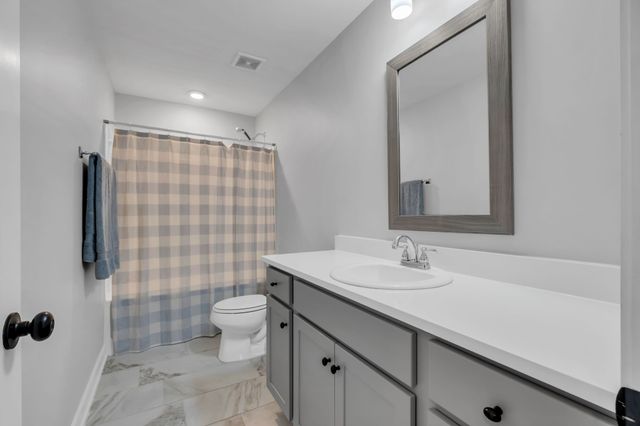 7201 Ludlow Dr, College Grove, TN 37046