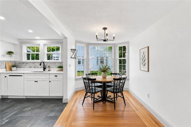 140 Myrtle Avenue, Warwick, RI 02886