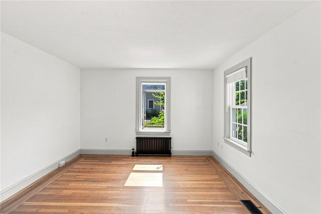 140 Myrtle Avenue, Warwick, RI 02886