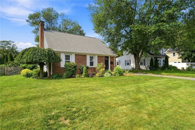 140 Myrtle Avenue, Warwick, RI 02886
