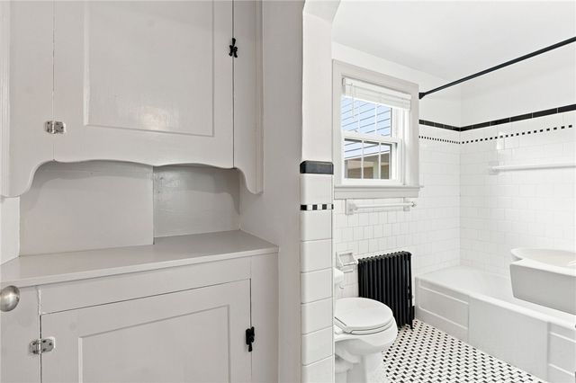 140 Myrtle Avenue, Warwick, RI 02886