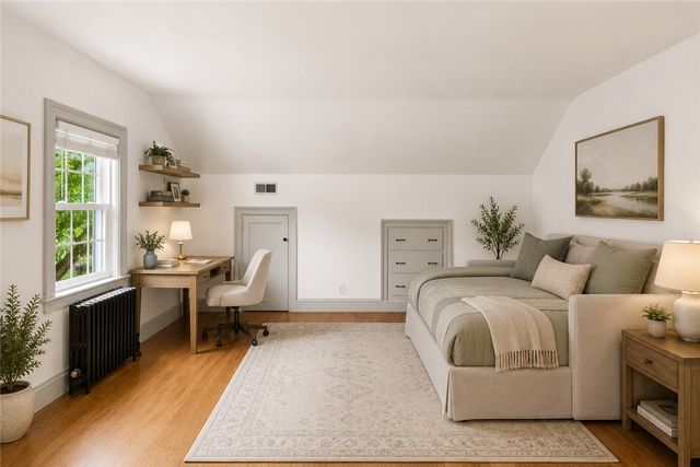140 Myrtle Avenue, Warwick, RI 02886