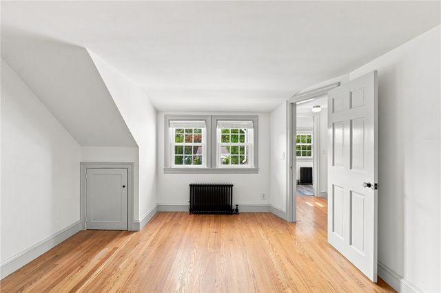 140 Myrtle Avenue, Warwick, RI 02886