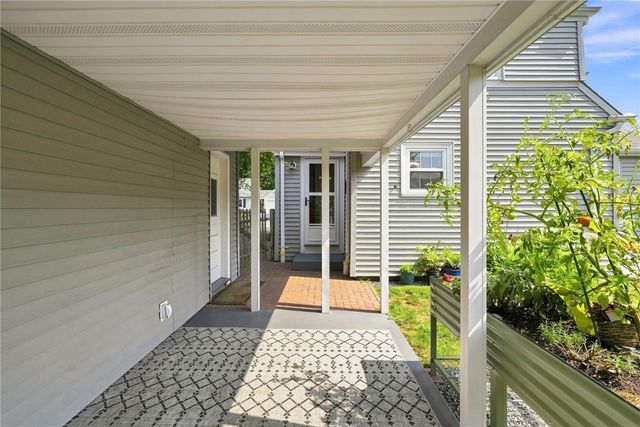 140 Myrtle Avenue, Warwick, RI 02886