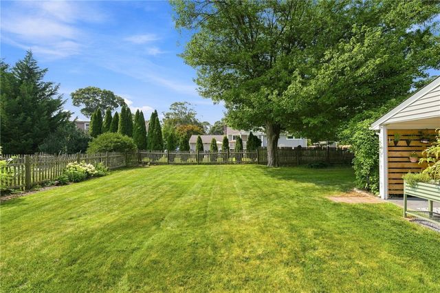 140 Myrtle Avenue, Warwick, RI 02886