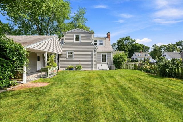 140 Myrtle Avenue, Warwick, RI 02886