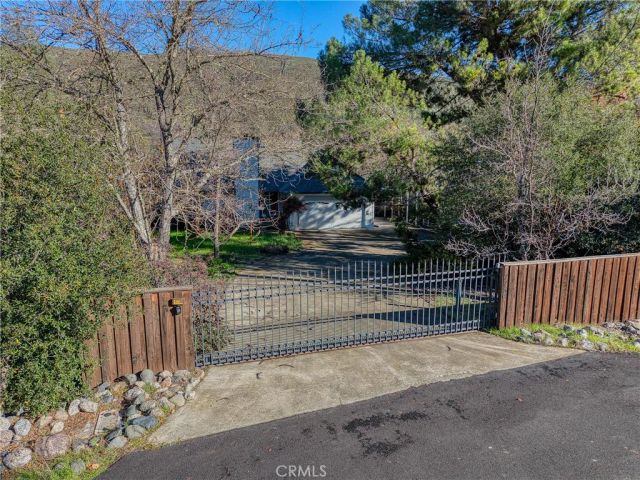 17730 Pomo Trail, Clearlake Oaks, CA 95423
