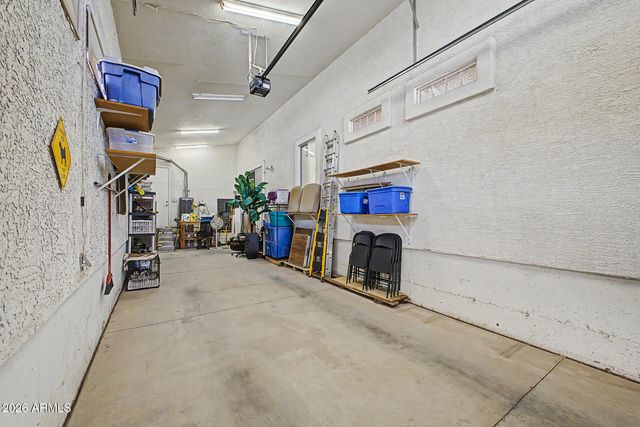 2541 N Hogan Avenue, Mesa, AZ 85215