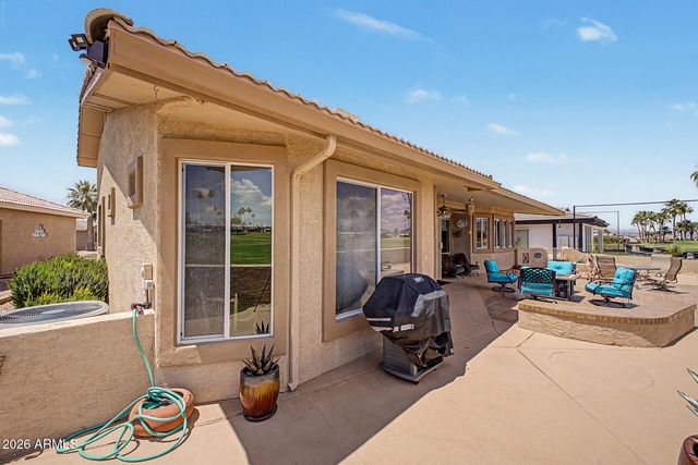 2541 N Hogan Avenue, Mesa, AZ 85215