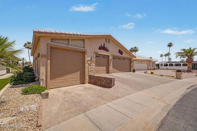 2541 N Hogan Avenue, Mesa, AZ 85215
