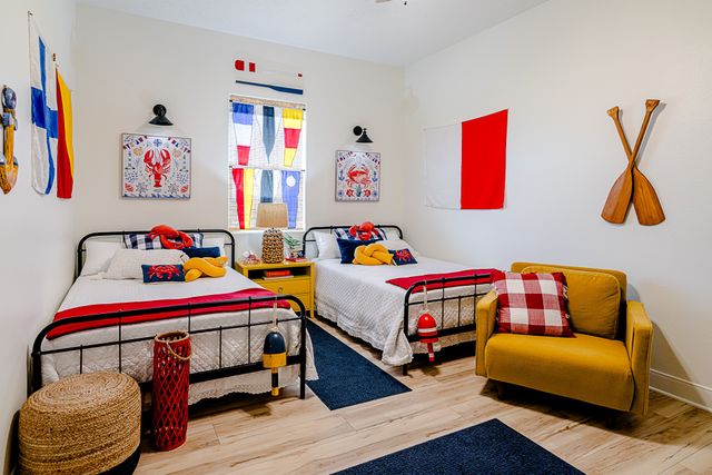 512 Caplen Shores Circle, Port Bolivar, TX 77617