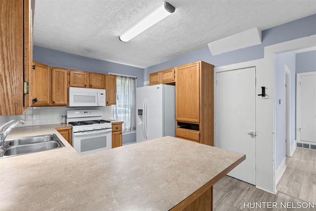 120 S 1st Street, Cedar Springs, MI 49319