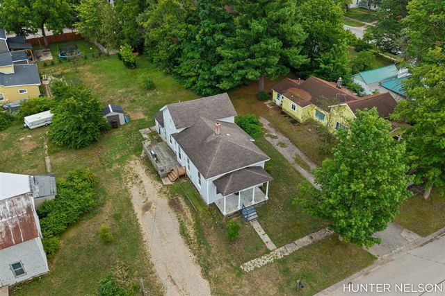 120 S 1st Street, Cedar Springs, MI 49319
