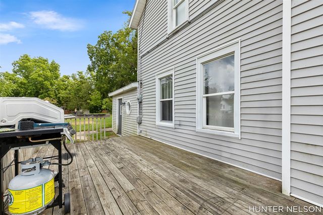 120 S 1st Street, Cedar Springs, MI 49319