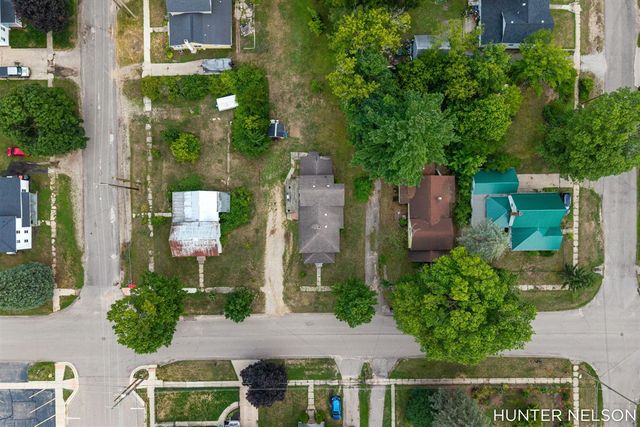 120 S 1st Street, Cedar Springs, MI 49319