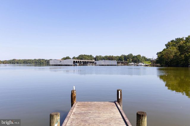 95 HICKORY LN, Colonial Beach, VA 22443