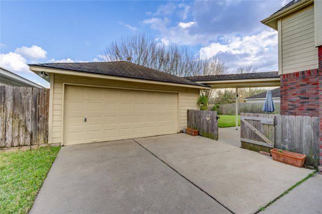 3350 Piney Forest Drive, Houston, TX 77084