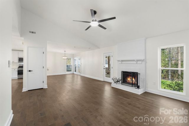 7308 Walterboro Road, Charlotte, NC 28227